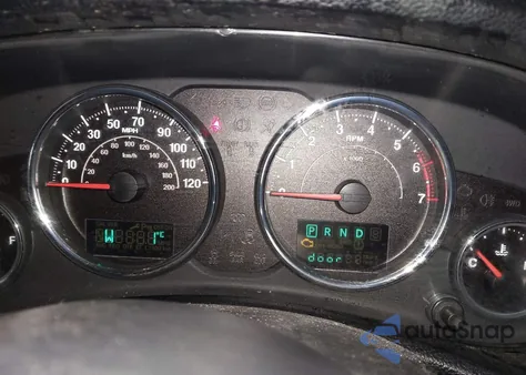 2012 Jeep Wrangler Unlimited Sahara z USA, uszkodzony, nr VIN 1C4BJWEG5CL179508